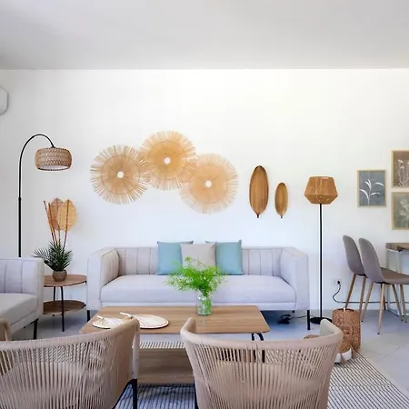 Donna Amalia In Mondello